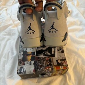 USED!!!!! MENS JORDAN 6